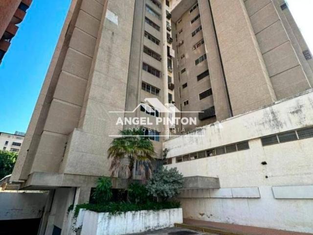 Apartamento en venta en Cacique Mara, Maracaibo