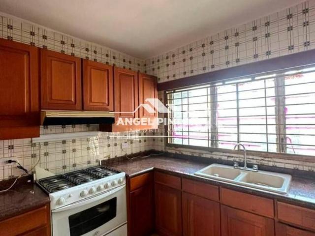 Apartamento en venta en Cacique Mara, Maracaibo