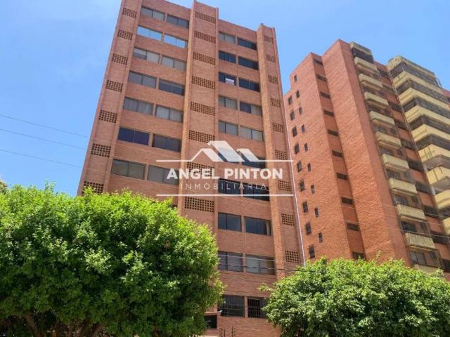 Apartamento en venta en Cacique Mara, Maracaibo