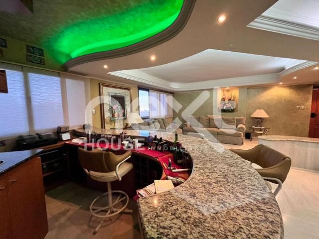 Apartamento en venta en Cacique Mara, Maracaibo