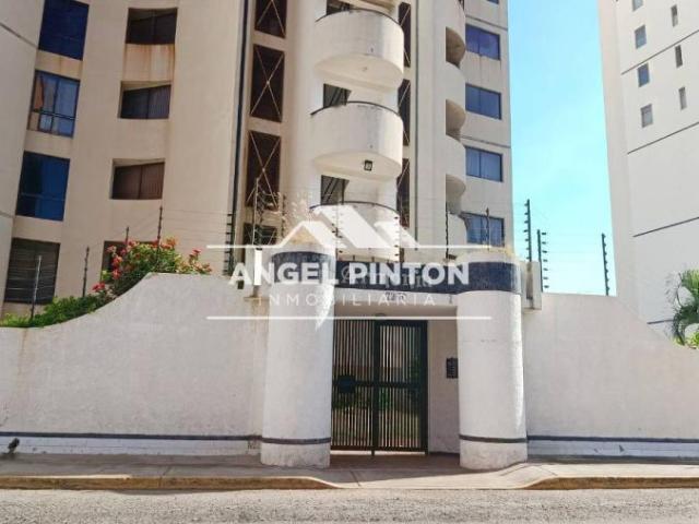 Apartamento en venta en Cacique Mara, Maracaibo