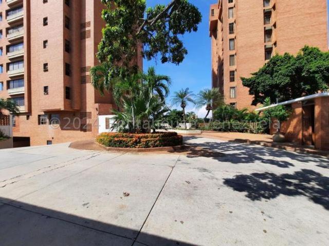 Apartamento en venta en Cacique Mara, Maracaibo