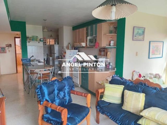 Apartamento en venta en Cacique Mara, Maracaibo