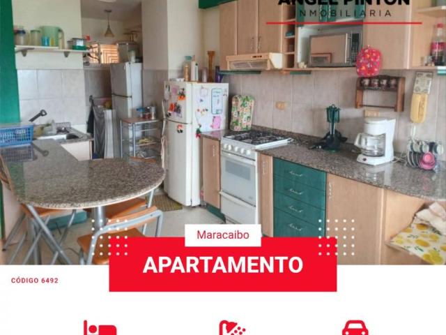 Apartamento en venta en Cacique Mara, Maracaibo