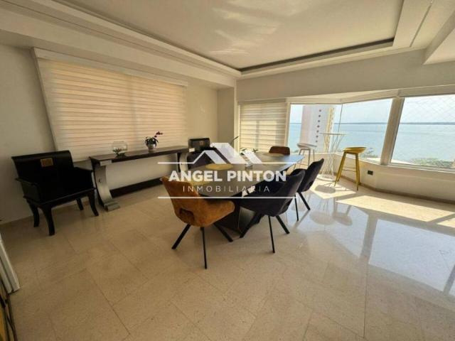 Apartamento en venta en Cacique Mara, Maracaibo