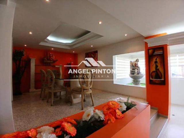 Apartamento en venta en Cacique Mara, Maracaibo