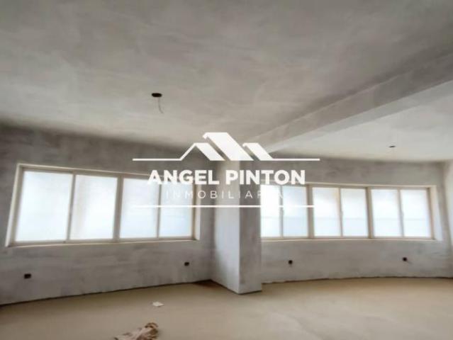 Apartamento en venta en Cacique Mara, Maracaibo
