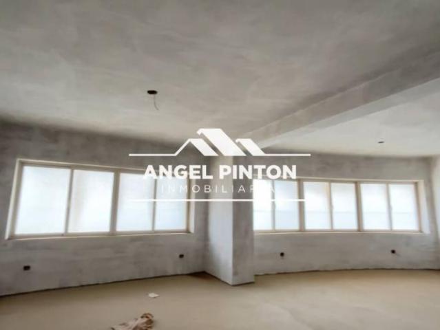 Apartamento en venta en Cacique Mara, Maracaibo