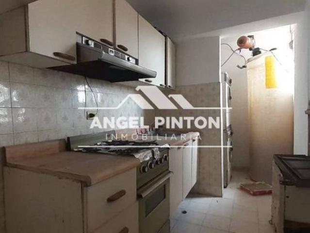 Apartamento en venta en Cacique Mara, Maracaibo