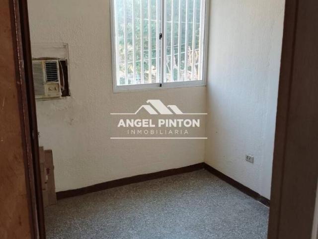 Apartamento en venta en Cacique Mara, Maracaibo
