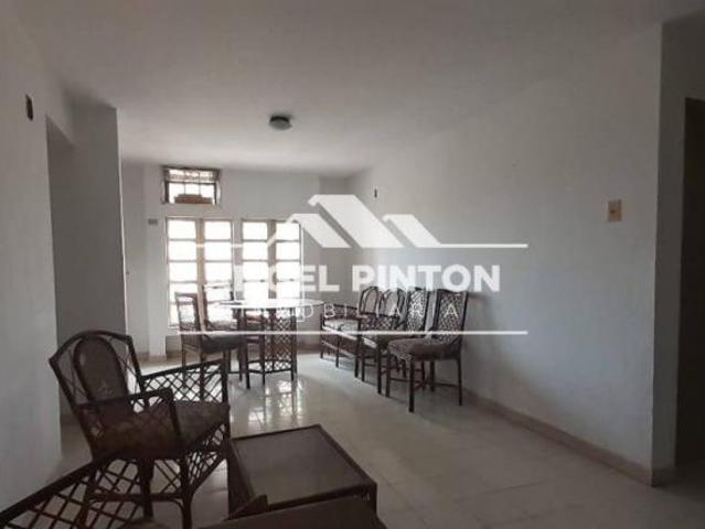Apartamento en venta en Cacique Mara, Maracaibo