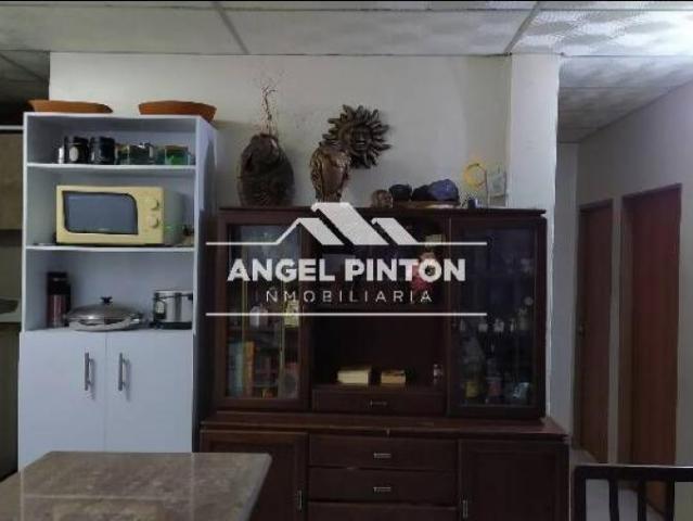 Apartamento en venta en Cacique Mara, Maracaibo