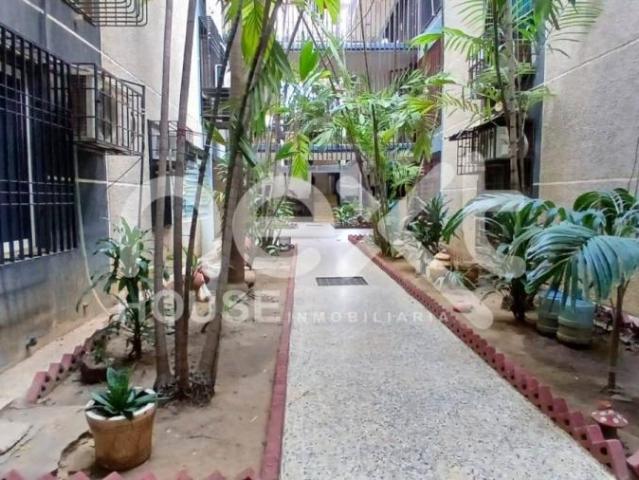 Apartamento en venta en Cacique Mara, Maracaibo