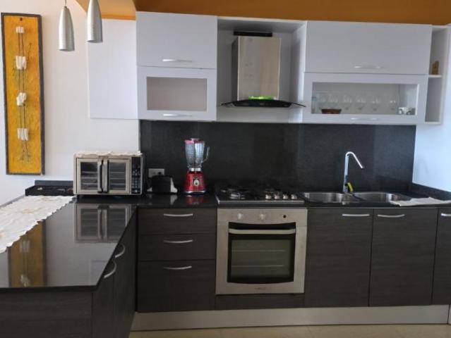 Apartamento en venta en Cacique Mara, Maracaibo