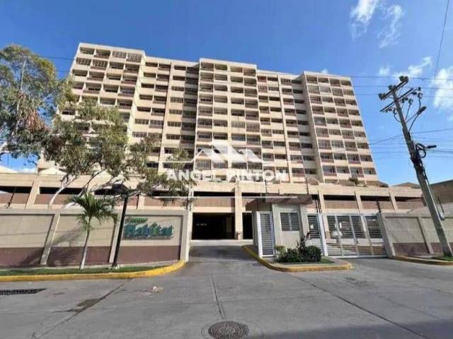 Apartamento en venta en Cacique Mara, Maracaibo
