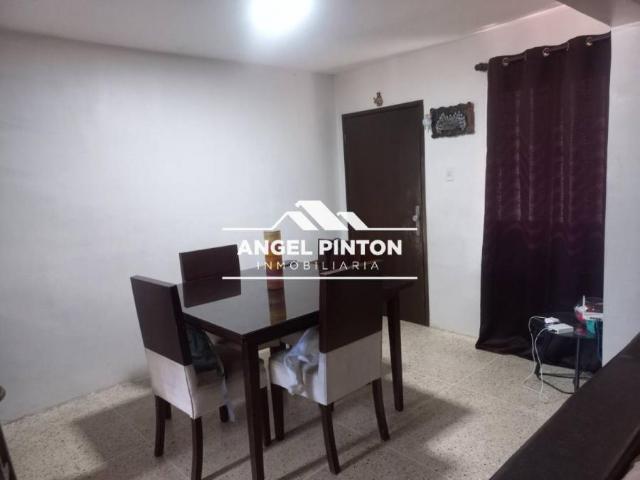 Apartamento en venta en Cacique Mara, Maracaibo