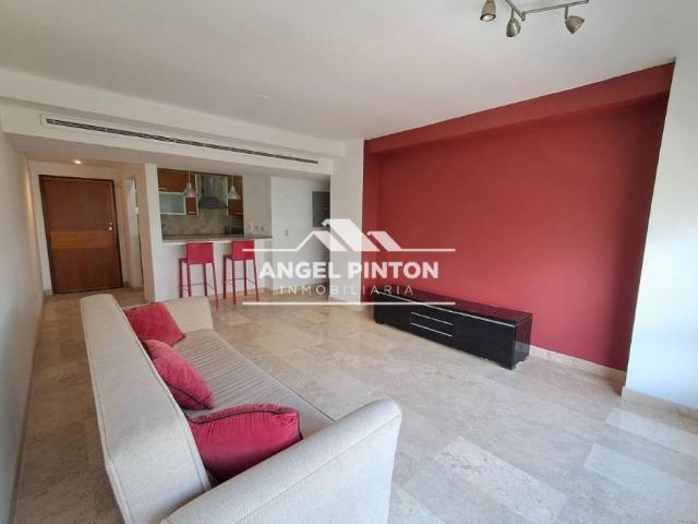 Apartamento en venta en Cacique Mara, Maracaibo