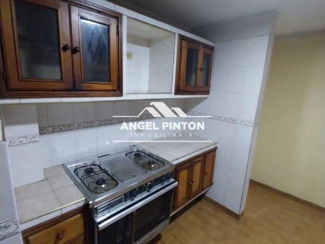 Apartamento en venta en Cacique Mara, Maracaibo