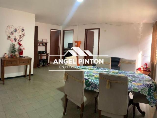 Apartamento en venta en Cacique Mara, Maracaibo