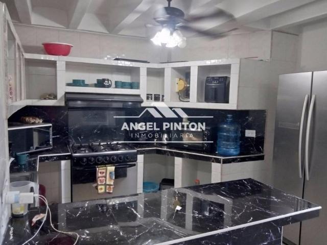 Apartamento en venta en Cacique Mara, Maracaibo