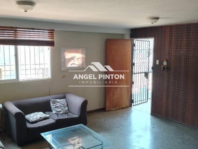 Apartamento en venta en Cacique Mara, Maracaibo