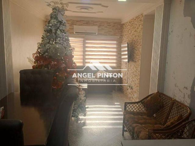 Apartamento en venta en Cacique Mara, Maracaibo