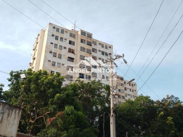Apartamento en venta en Cacique Mara, Maracaibo