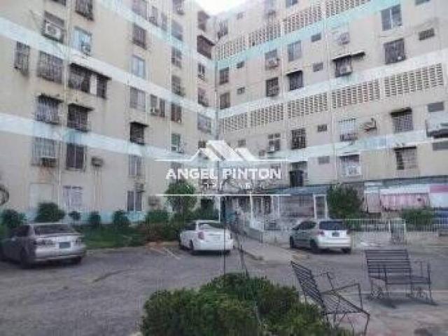Apartamento en venta en Cacique Mara, Maracaibo