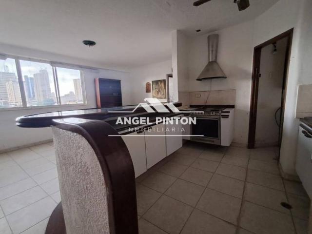 Apartamento en venta en Cacique Mara, Maracaibo