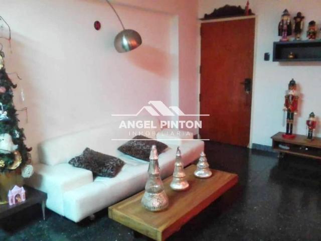 Apartamento en venta en Cacique Mara, Maracaibo