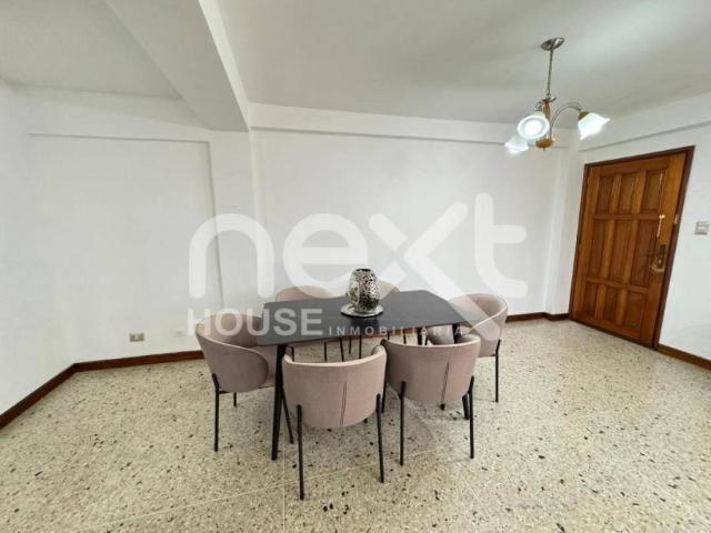 Apartamento en venta en Cacique Mara, Maracaibo