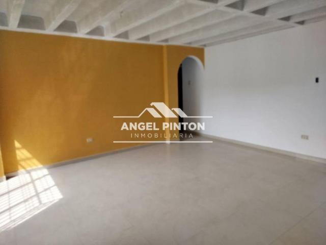 Apartamento en venta en Cacique Mara, Maracaibo