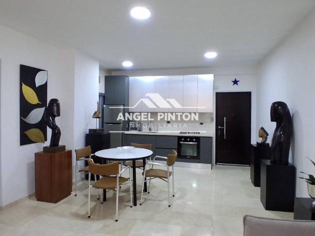 Apartamento en venta en Cacique Mara, Maracaibo