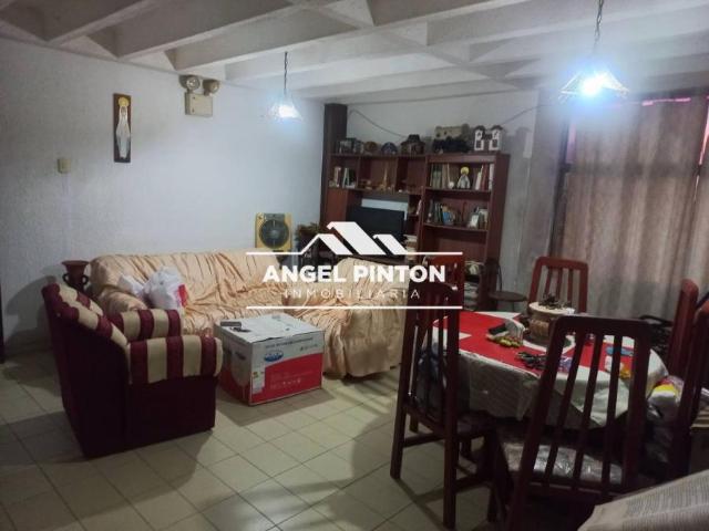 Apartamento en venta en Cacique Mara, Maracaibo
