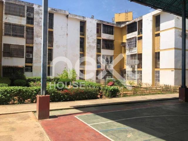 Apartamento en venta en Cacique Mara, Maracaibo