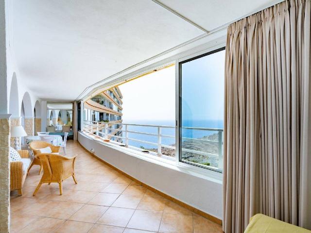 Apartamento en venta en La Postura, Adeje