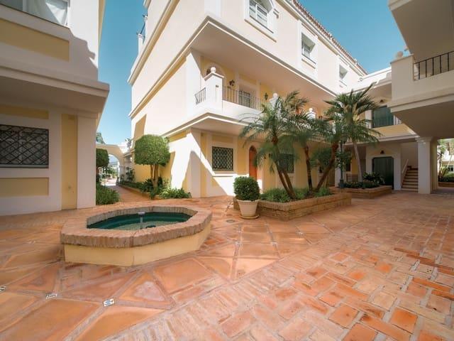 Apartamento en venta en Centro, Costa del Sol Occidental