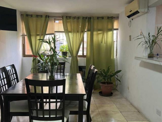 Apartamento en venta en Ciudad Jardín Mañongo, Valencia