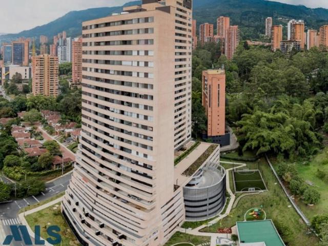Apartamento en venta en Santa Elena, Medellín