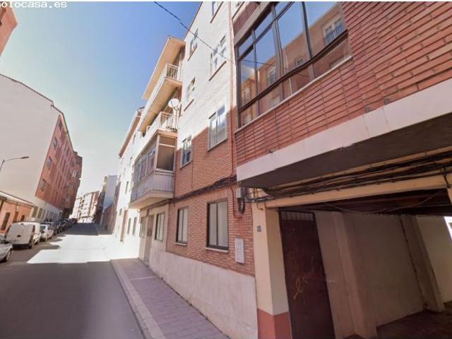 Piso en venta en Medina Sur, Medina Del Campo