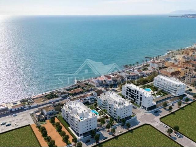 Apartamento en venta en Vélez-málaga, Capuchinos