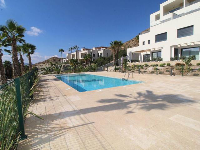Apartamento en venta en Mujeres Deportistas, el Vinalopó Mitjà / El Vinalopó Medio
