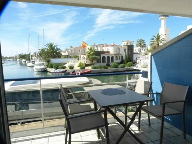 Apartamento en venta en Empuriabrava