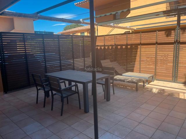 Apartamento en venta en Navata, Escoles
