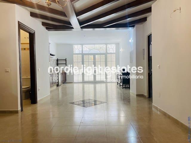 Apartamento en venta en Nerja, Málaga