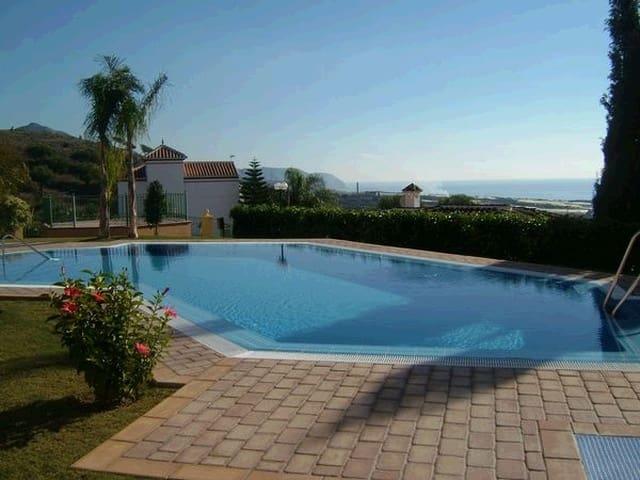 Apartamento en venta en Imaroga, La Axarquía