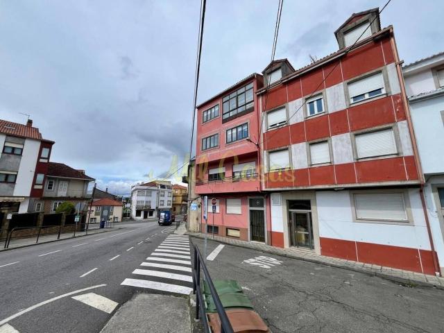 Piso en venta en Noia