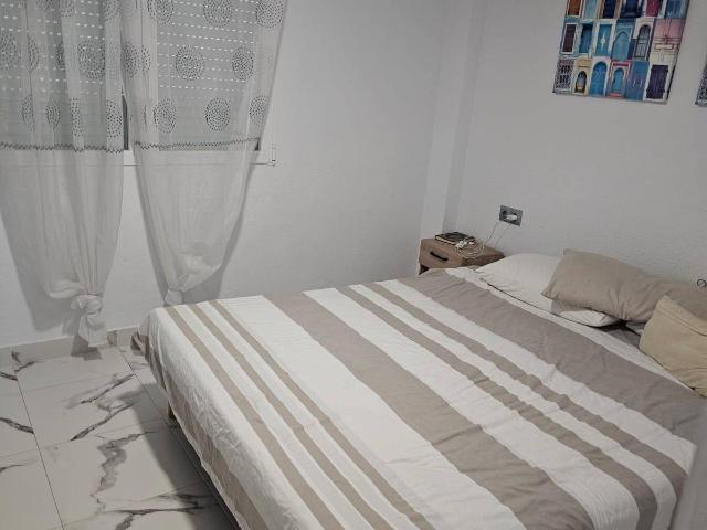 Apartamento en venta en Casco Antiguo - Santa Cruz - Ayuntamiento, Alacant / Alicante