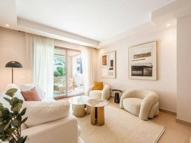 Apartamento en venta en Centro, Costa del Sol Occidental