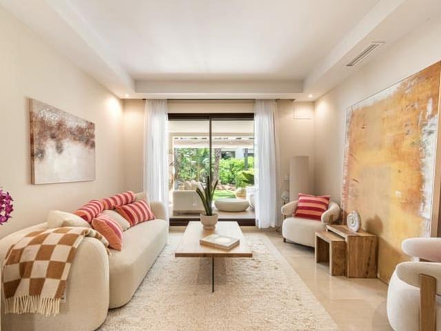 Apartamento en venta en Aldea Blanca, Costa del Sol Occidental